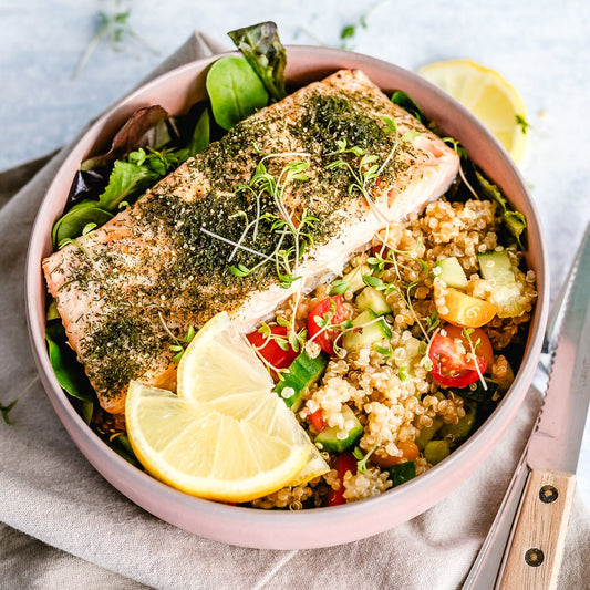 Challenge Approved Phase 1 Lunch: Quinoa Salmon Bowl - TRANSFORM by Fitaz