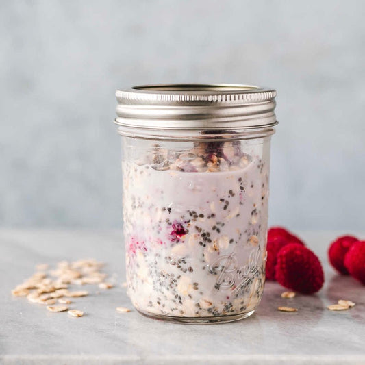 How To Make The Perfect Raspberry Chia Overnight Oats - TRANSFORM by Fitaz